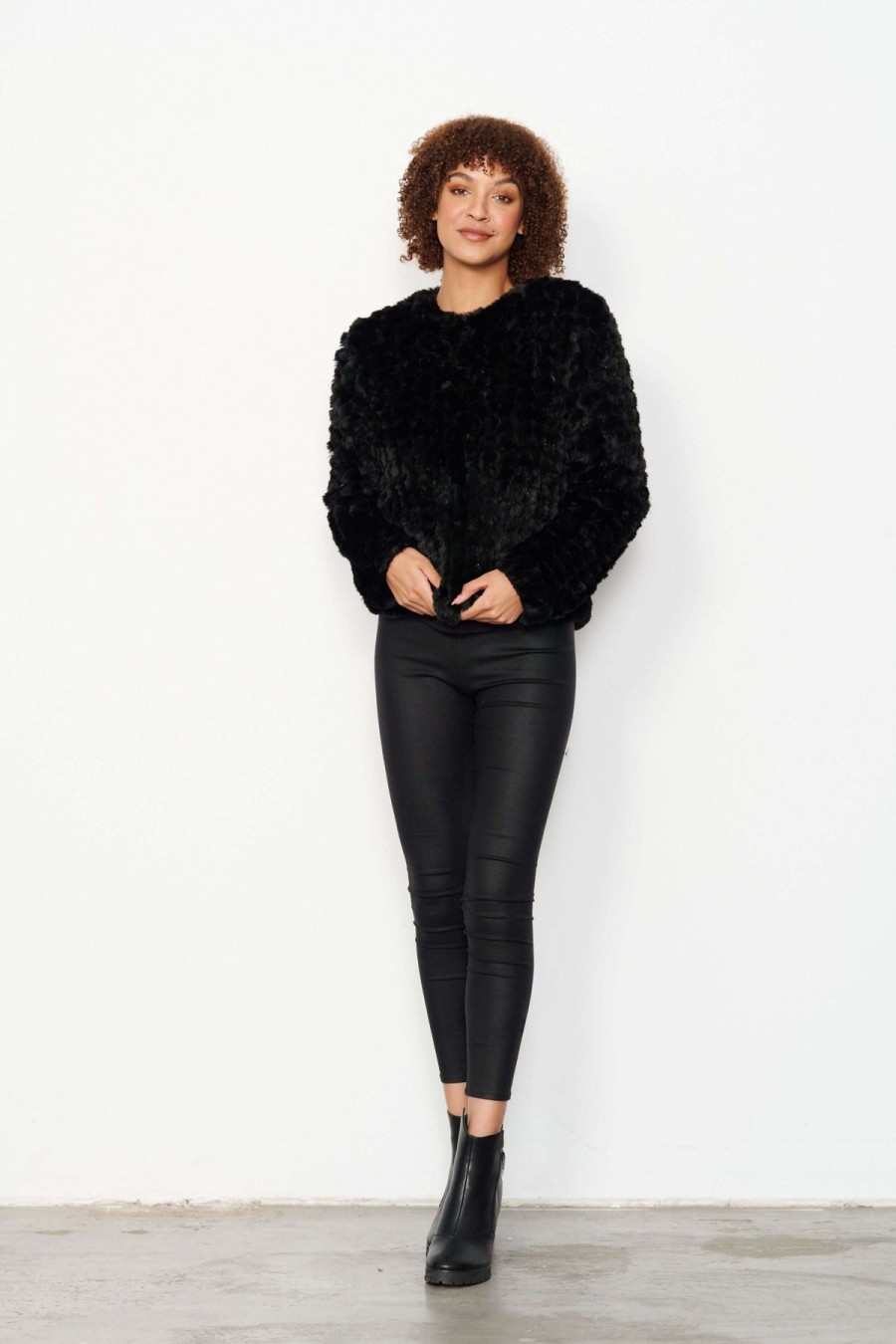 Women Caju | Caju Faux Fur Jacket In Black