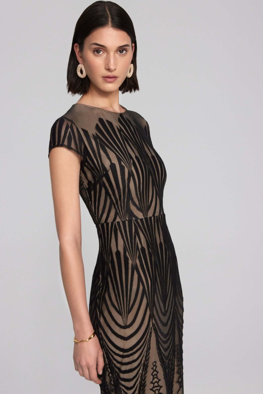 Women Joseph Ribkoff | Signature By Joseph Ribkoff Lace Trumpet Gown In Black Nude 241776