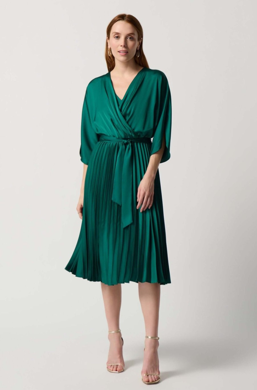 Women Joseph Ribkoff | Joseph Ribkoff Satin Fit & Flare Dress In True Emerald 234265