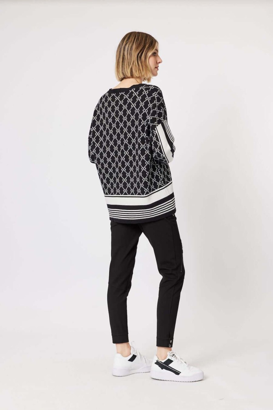 Women Clarity | Clarity Monogram Jumper In Black