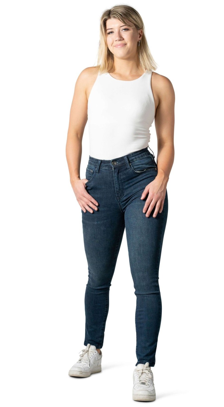 Women Wakee | Wakee Dark Denim Jean