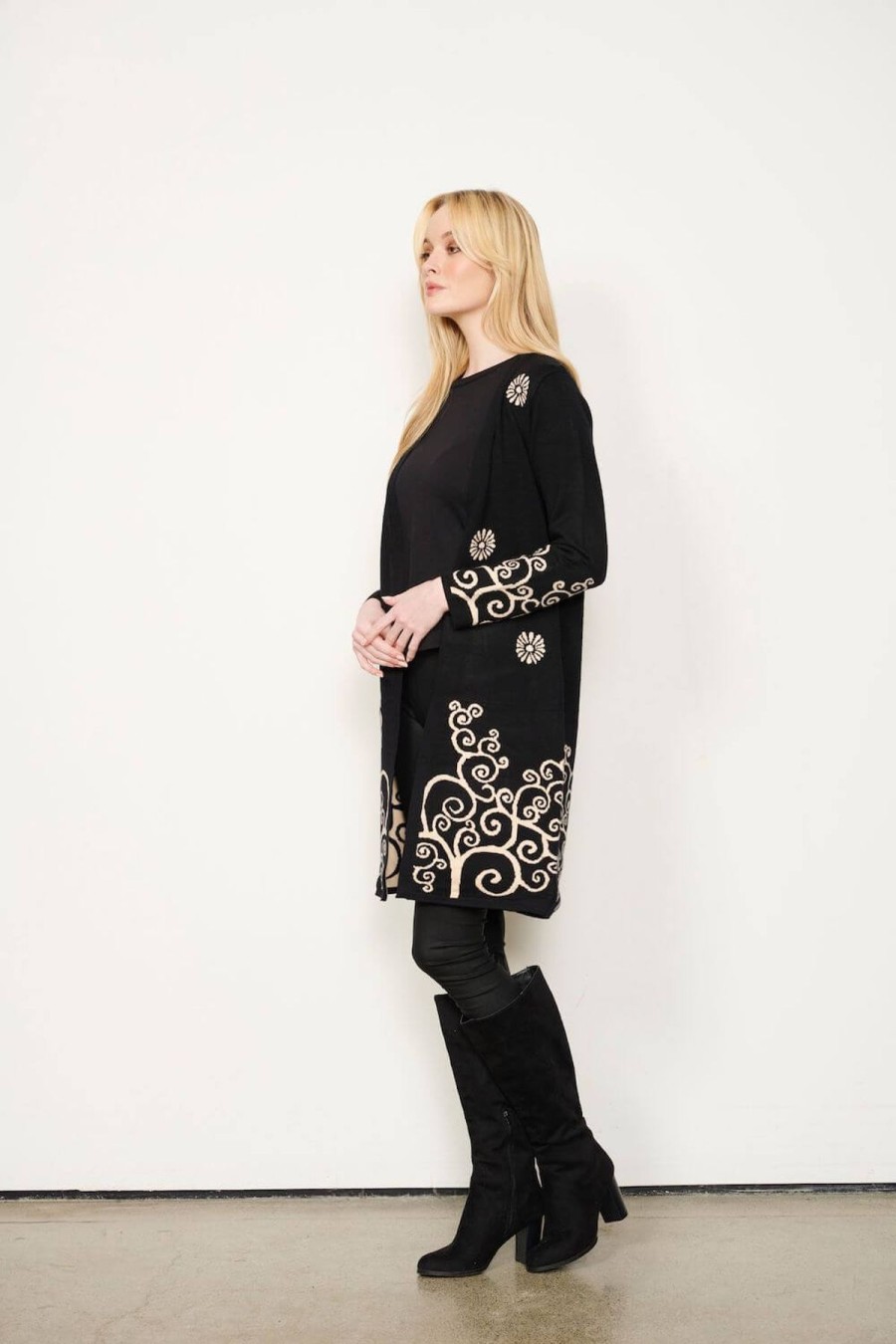 Women Holmes and Fallon | Holmes & Fallon Cardi In Black Latte Swirls