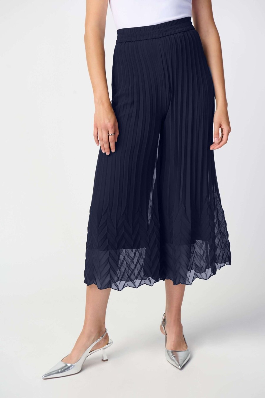 Women Joseph Ribkoff | Joseph Ribkoff Chiffon Culotte Pants In Midnight 241931